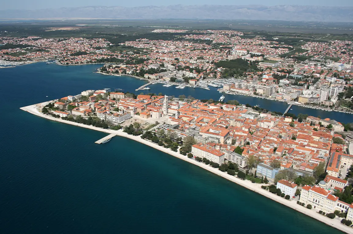 Yacht charter Zadar