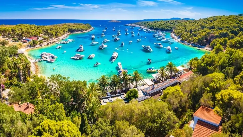 Perfect Time To Visit Croatia Islands. 1