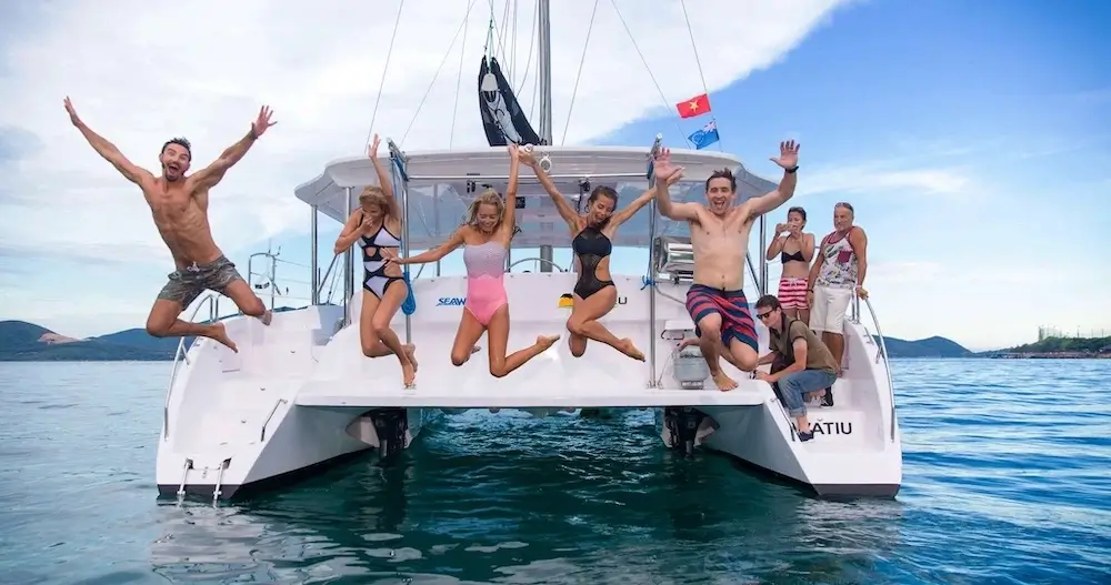 Charter Sailing Holiday With Friends Tips And Ideas 1